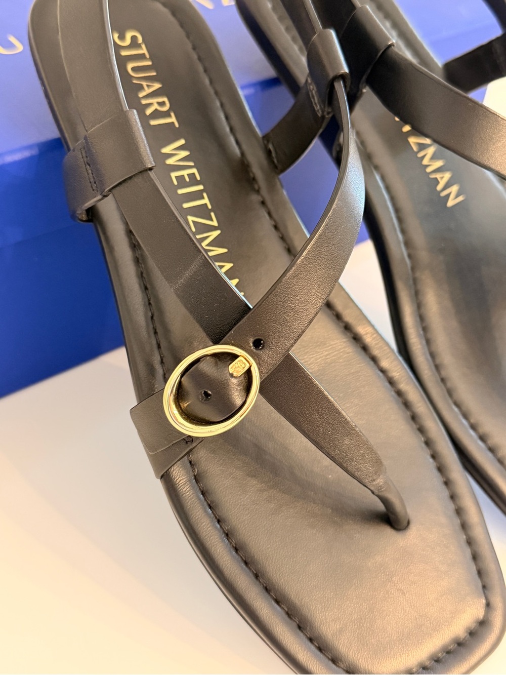 Stuart Weitzman Benni Black Leather Flat Thong Slingback Sandals w Gold Buckles - Picture 4 of 9